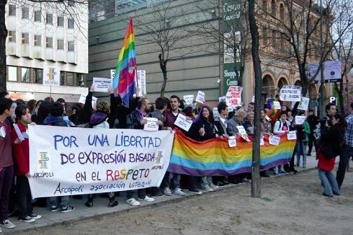 2010-04-15 CONCENTRACION ARCOPOLI